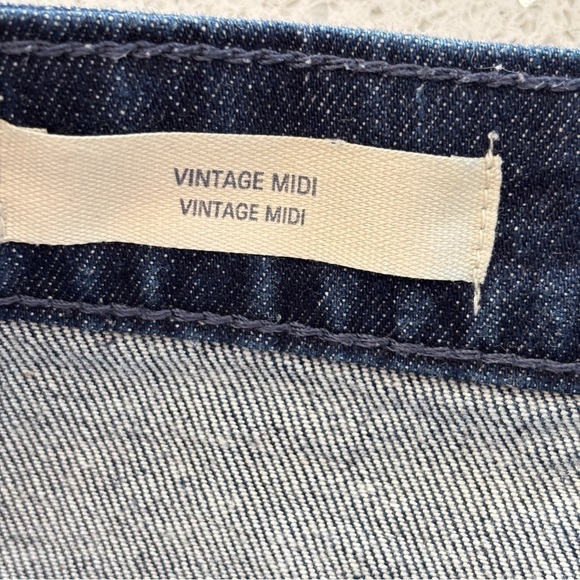 Universal Thread Denim Jean Shorts Vintage Midi Womens Size 8 Stretch Denim - Picture 9 of 12